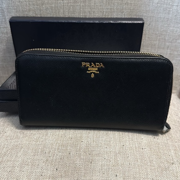 Prada Portafoglio Lampo Saffiano Wallet full inclusion, box-tissue-authenticity - Picture 9 of 12